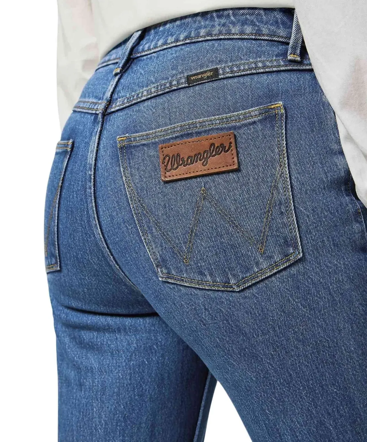 Wrangler Flared Jeans Fierce in Meadow