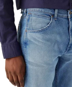 Wrangler Greensboro Jeans Straight Fit in Hellblau