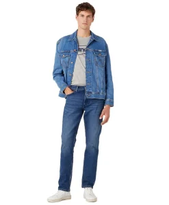 Wrangler Greensboro Jeans Straight Fit in Mittelblauer Optik
