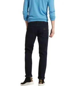 Wrangler Greensboro Jeans mit geradem Bein in Schwarzblau