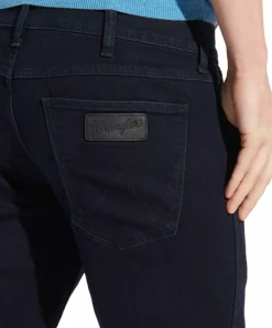 Wrangler Greensboro Jeans mit geradem Bein in Schwarzblau