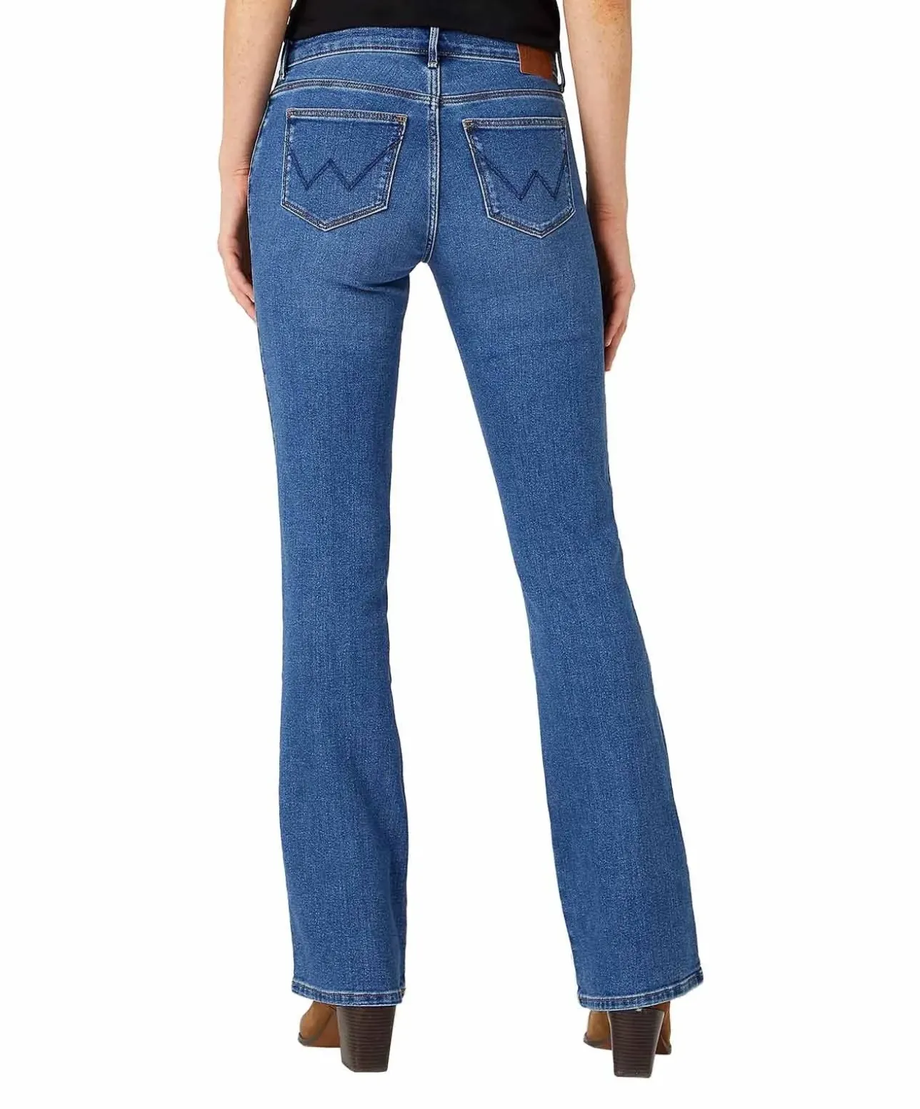 Wrangler Jeans Bootcut Body Bespoke in Camellia Waschung