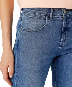Wrangler Jeans Bootcut Body Bespoke in mittelblauem Raven