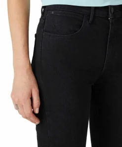 Wrangler Jeans Skinny Fit mit High Rise in Schwarz