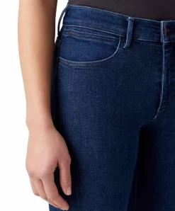 Wrangler Jeans Slim fit mit Body Bespoke in Marineblau