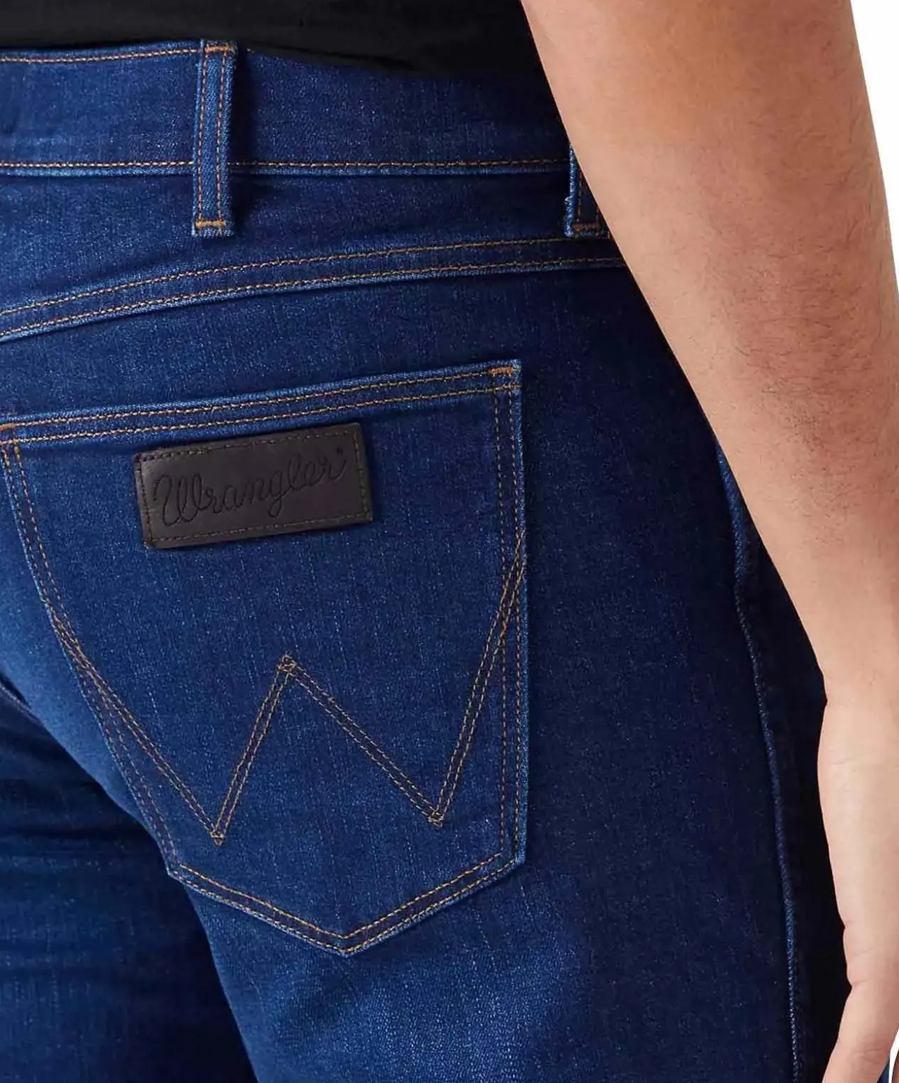 Wrangler Jeans Straight Greensboro in blauem Used-Look
