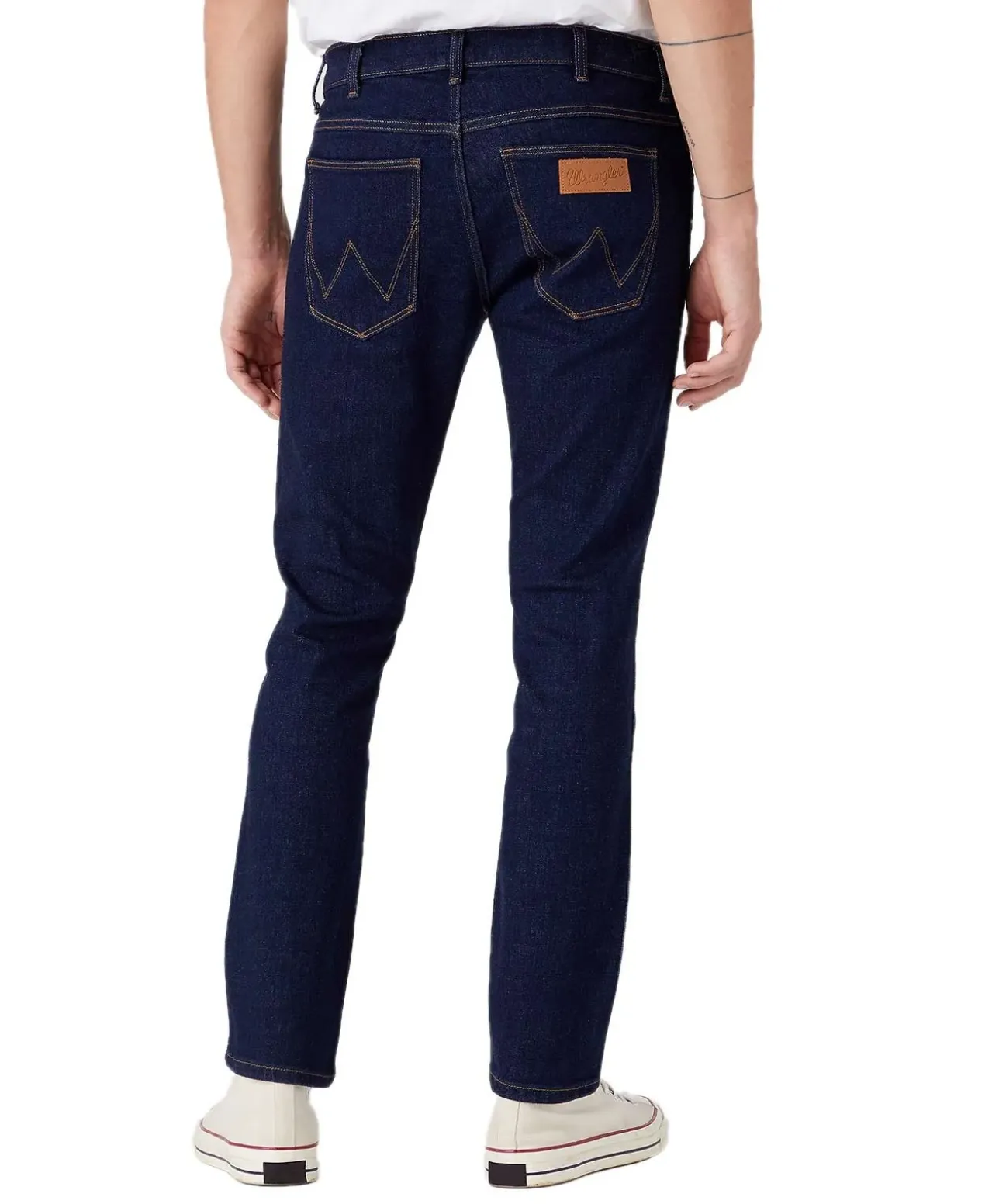 Wrangler Larston Jeans Slim Tapered Fit in Rinsewash
