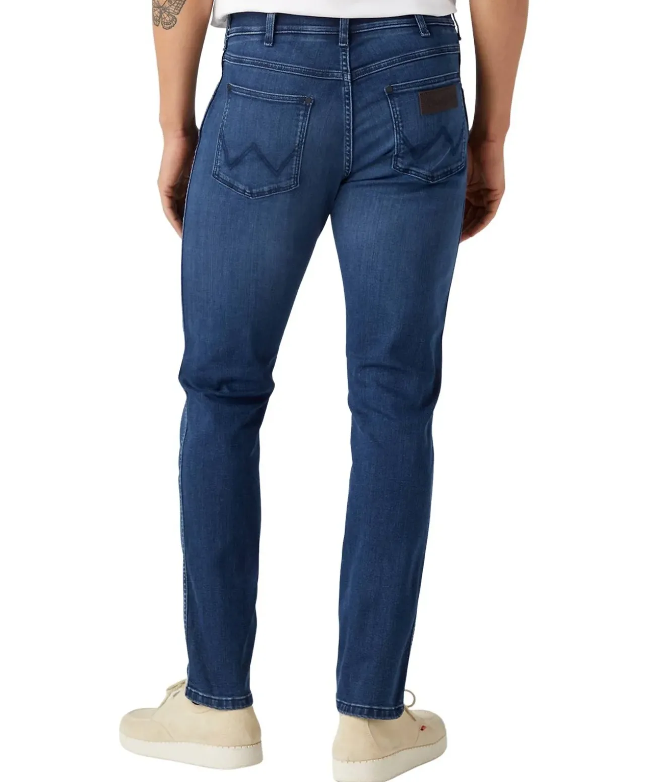 Wrangler Larston Jeans Tapered in Apollo Waschung