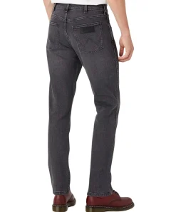 Wrangler Larston Jeans Tapered in Dunkelgrau