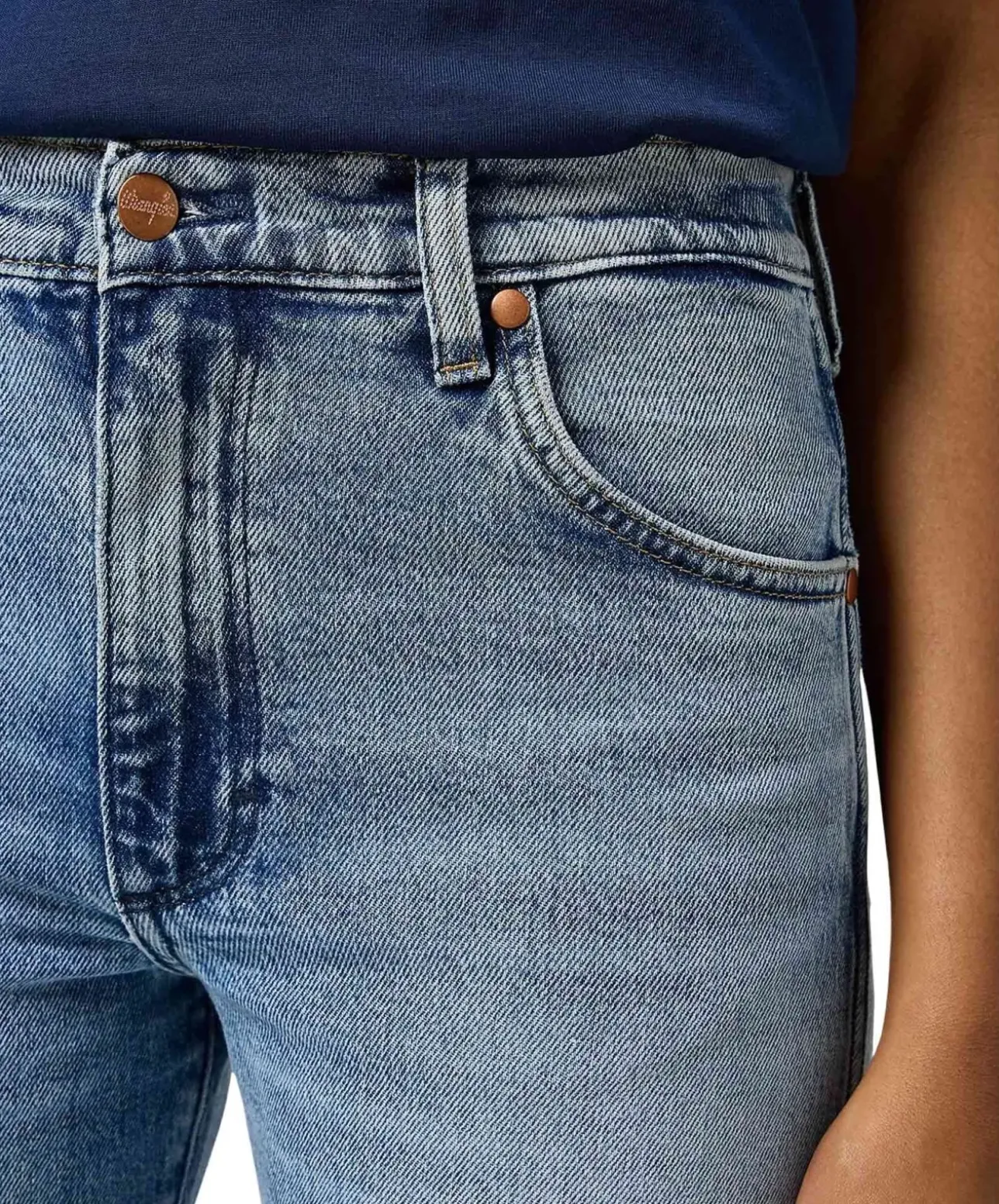 Wrangler Straight Jeans Sunset in Frosty Silver