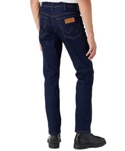 Wrangler Texas Slim Jeans in dunklem Rinsewash