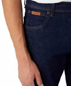 Wrangler Texas Slim Jeans in dunklem Rinsewash
