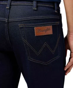 Wrangler Texas Slim Jeans in Moonlight Rinse