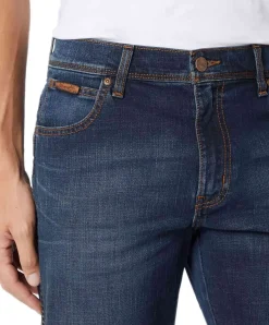 Wrangler Texas Stretch Jeans in Vintage Tint
